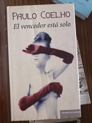 El Vencedor está solo Image Cover