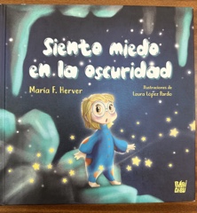 SIENTO MIEDO EN LA OSCURIDAD Image Cover